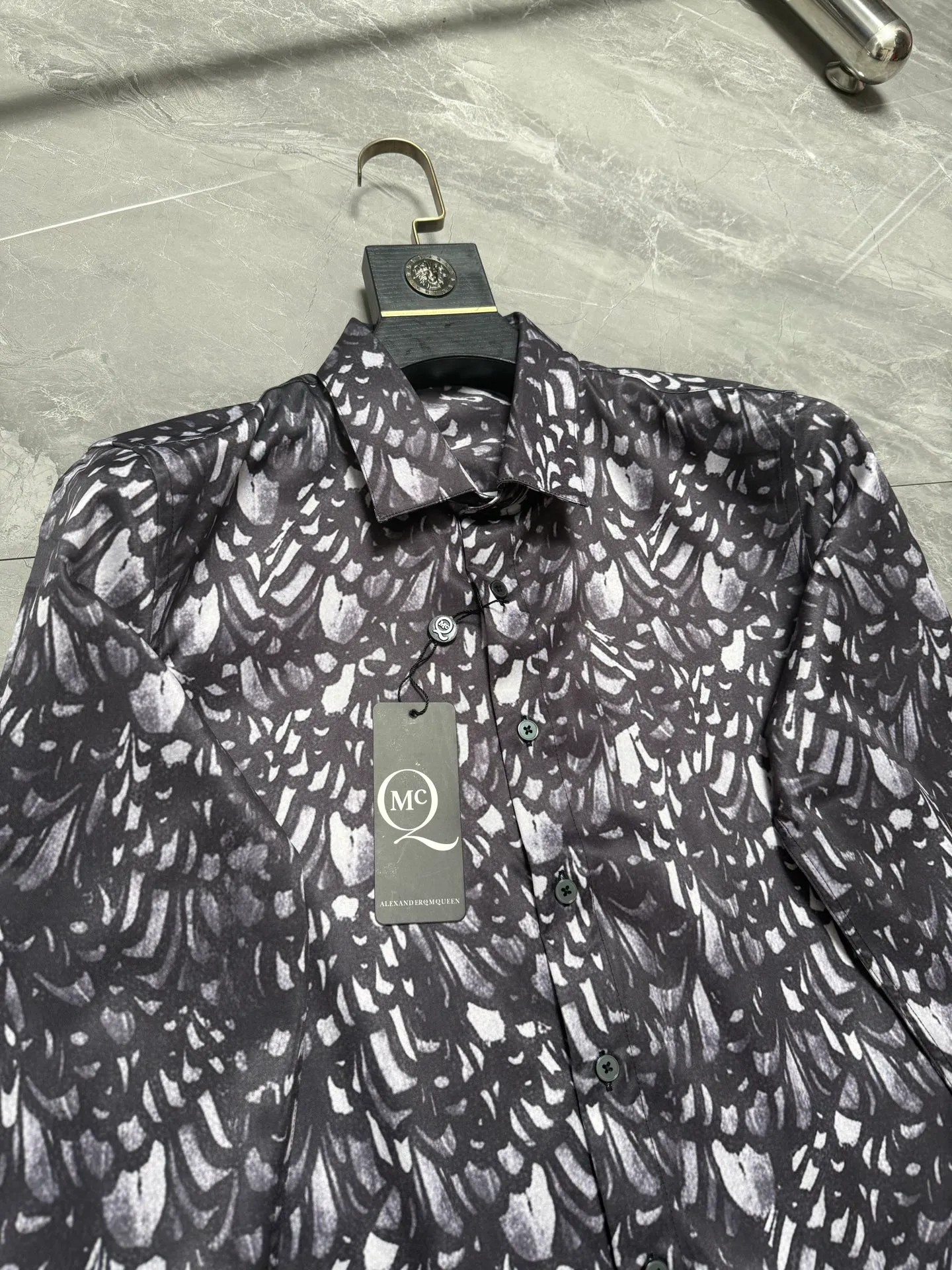 Alexander Mc Quee · Sizes：38.39.40.41.42